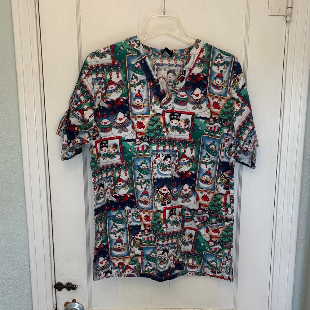Barco Uniforms Festive Snowman Print Men's scrub top